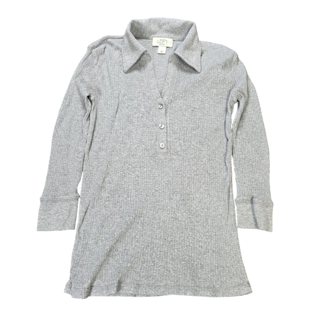 Ann Taylor LOFT Petites‎ Ribbed Knit Top Women's Size MP Gray Henley Polo